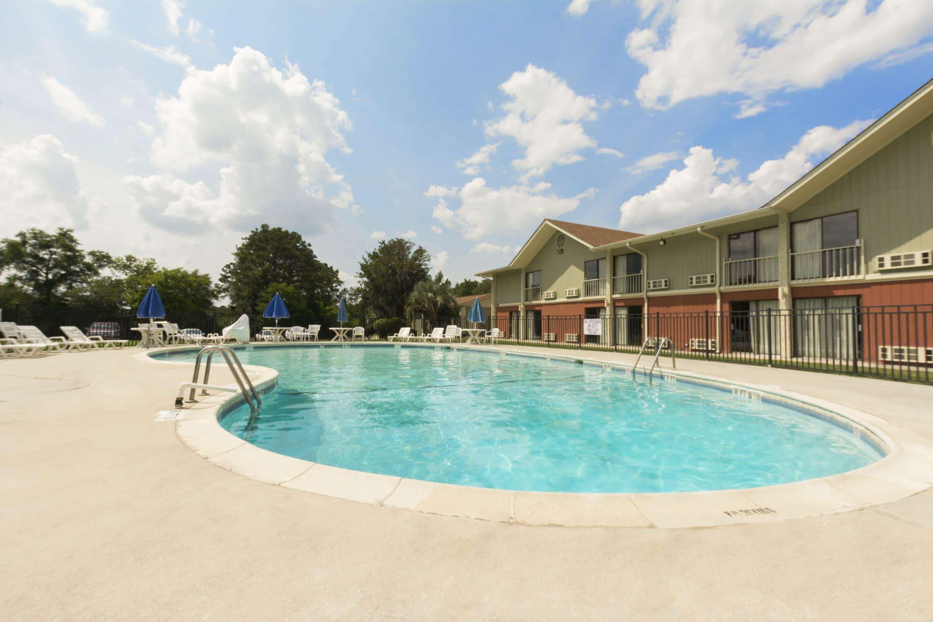 Howard Johnson By Wyndham Beaufort/Parris Island מראה חיצוני תמונה